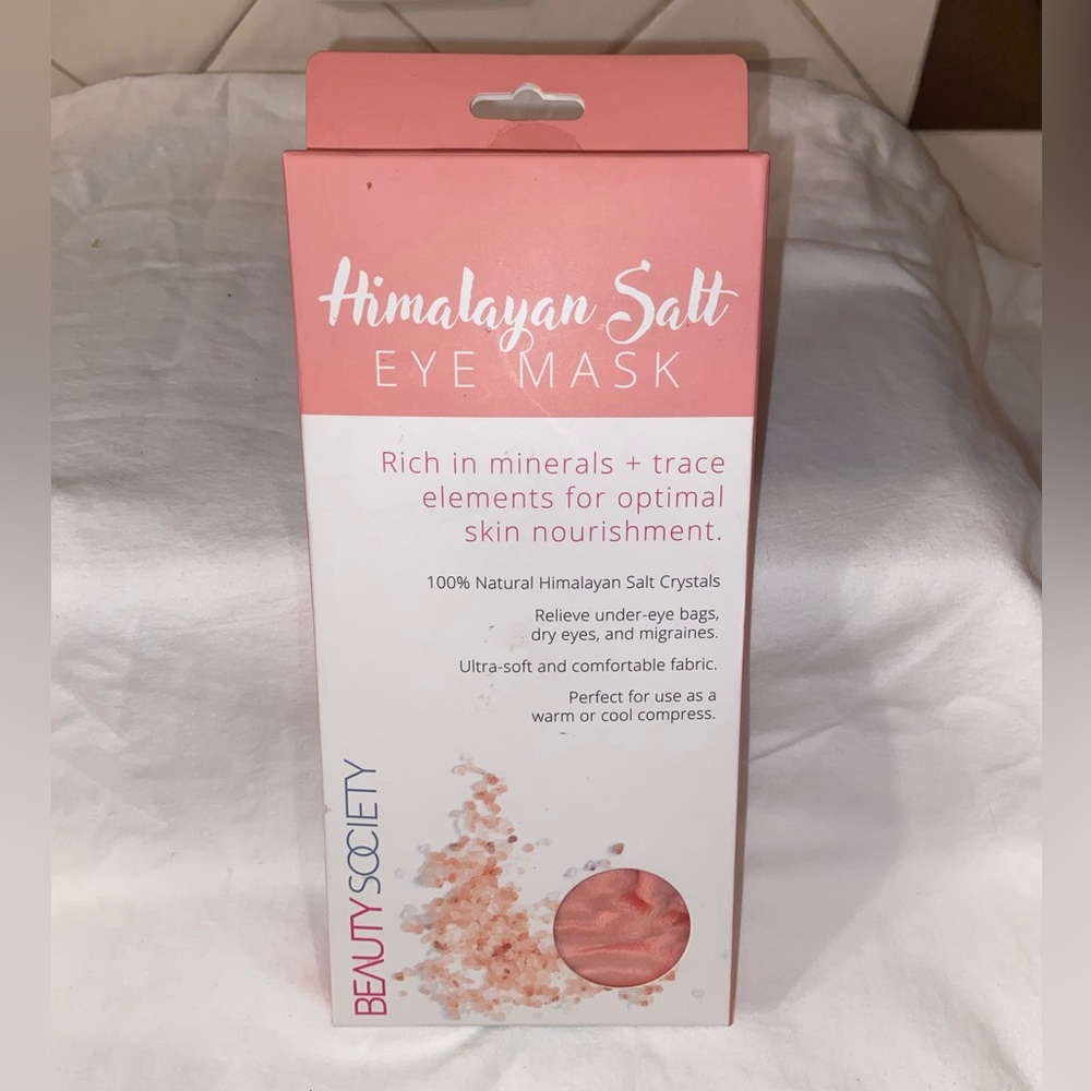 New Beauty Society Himalayan Salt Eye Mask - Picture 3 of 6